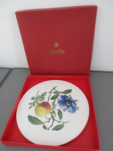 Spode large cake stand - cake, plate