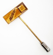 Q599) Meteor 1977 Praha Czech