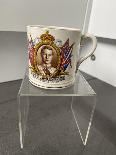 Great vintage porcelain king - great,