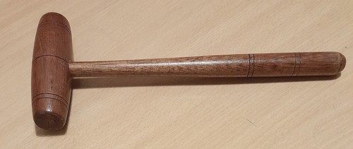 Vintage wooden gavel - gavel,