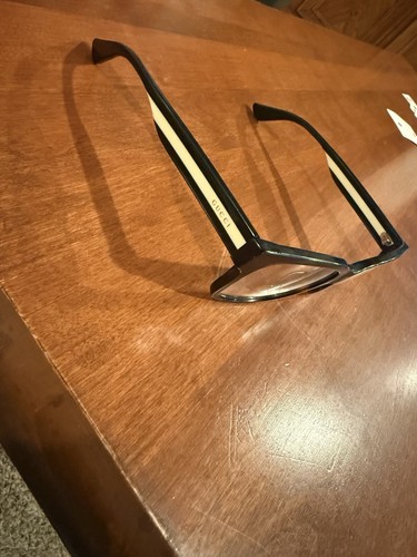 Authentic gucci eyeglasses - gucci,