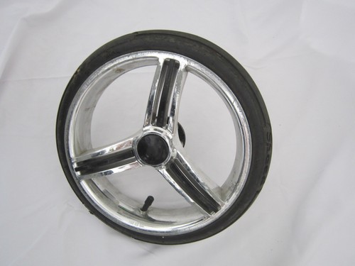 Venicci back wheel air filled - back,