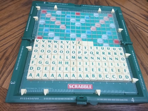 Classic scrabble travel deluxe - scrabble,