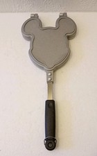 Disney Mickey Mouse 3D Waffle