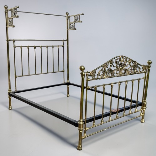 Quality vintage brass cast - vintage, &