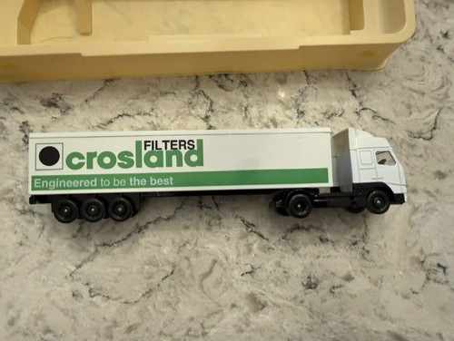 Volvo crosland artic truck - artic-,