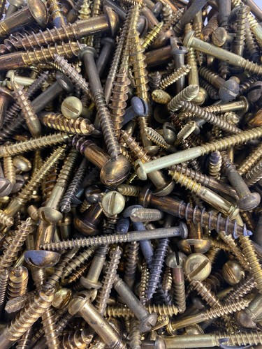 Round head brass screws - head,