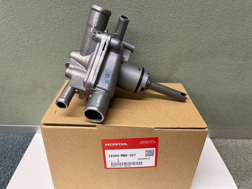 Honda water pump - pump, assembly