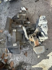 2005-10 MK5 B6 VOLKSWAGEN PASSAT GEARBOX KJF 2.0 TDI DIESEL 5 SPEED MANUAL CBDC