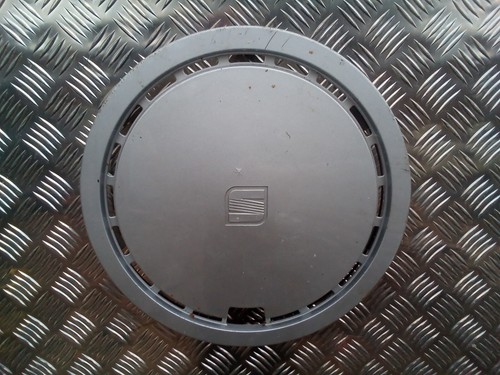 Seat wheel trim 324 - seat,