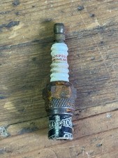 Vintage Champion Y-5 10mm Spark Plug New Without Box (Surface Rust)