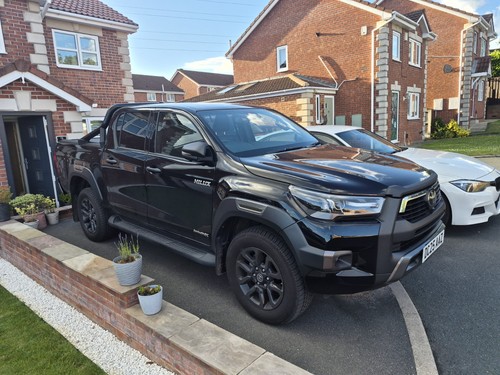 Toyota hilux invincible - hilux,