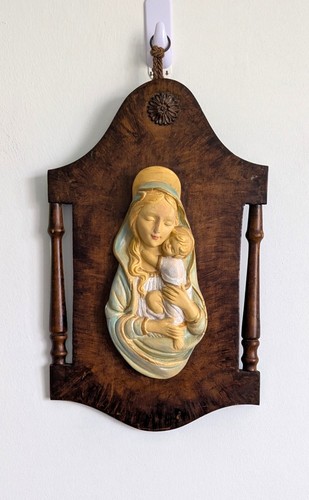 Vintage chalkware wood - vintage,