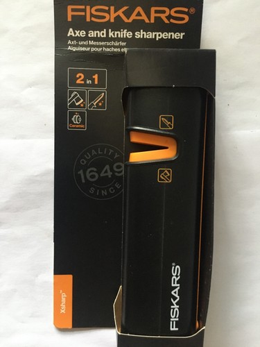 Fiskars 2in1 axe knife - 2in1,