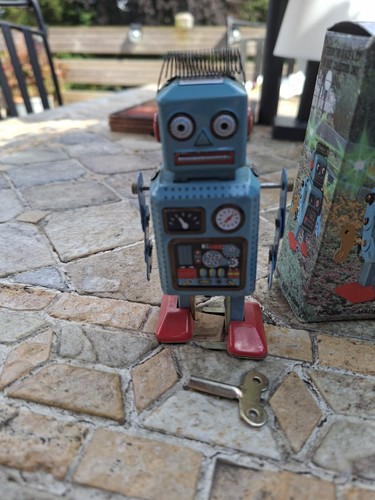 Tinplate clockwork wind - tinplate,