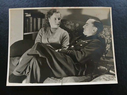 Vintage photograph young - photograph,