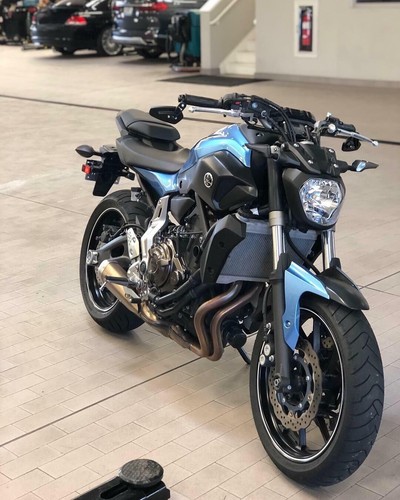 Motorcycle black handle - 7/8",