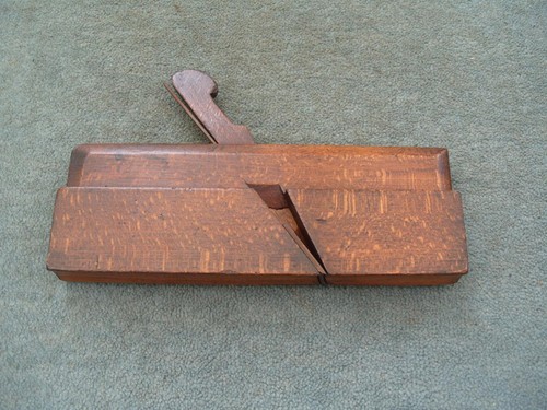Ovolo moulding plane by - plane,