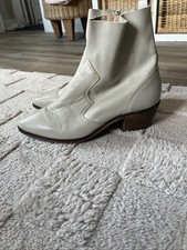 M And S White Leather Ankle