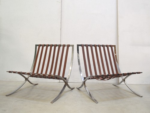 Barcelona chair frame - x,