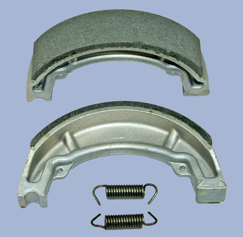 Yamaha dt80lc rear brake - yamaha, shoes