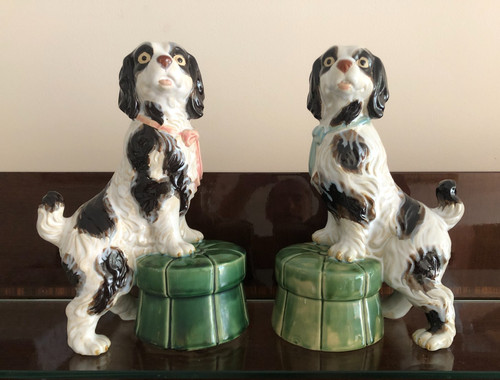 Vtg pair king charles - pair,
