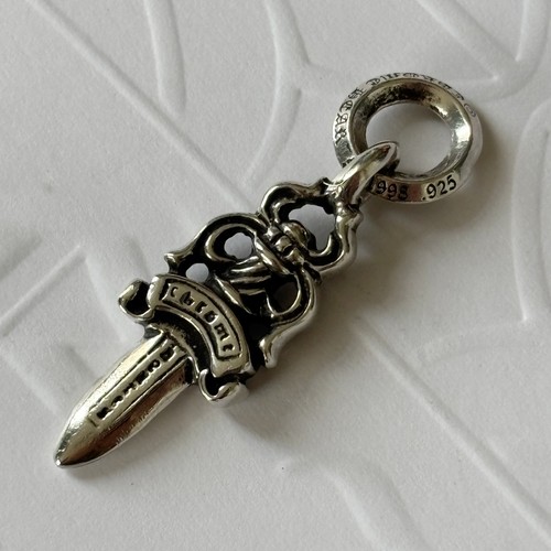 100 authentic chrome hearts - authentic,