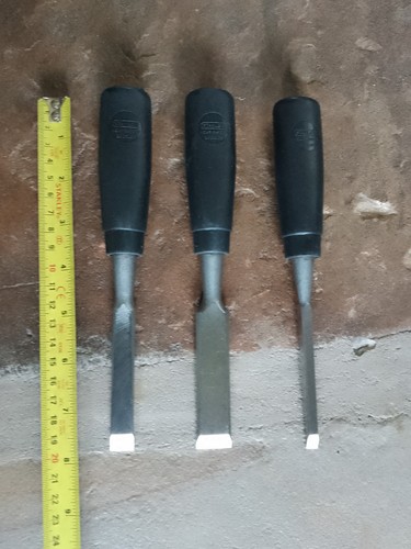 Stanley wood chisels - x,