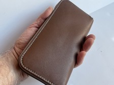 bellroy Zip Around 8” Long