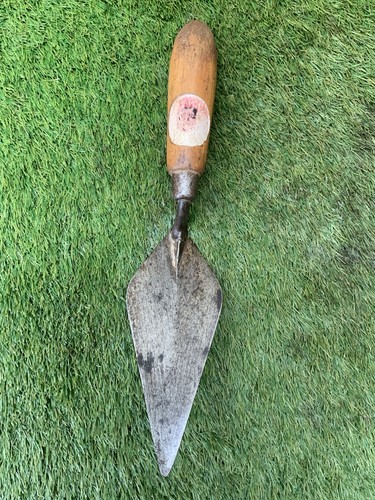 Vintage pointing - vintage, w.h.s.???