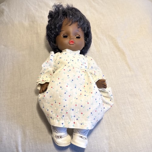 Vintage doll black skin - black,