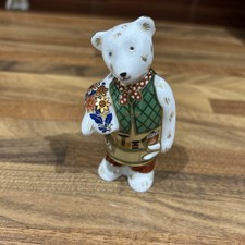 ROYAL CROWN DERBY MINIATURE