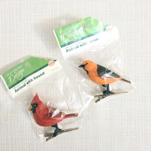 Singing birds clip motion - singing, on