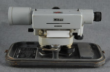 Vintage 1967 Nikon LEVEL E5 25x magnification Surveying equipment Made in Japan