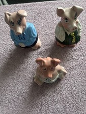 Wade NatWest 3 X pigs With