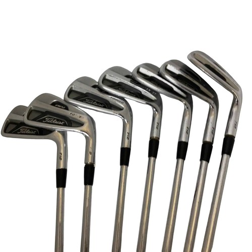 Titleist right handed iron set - handed,
