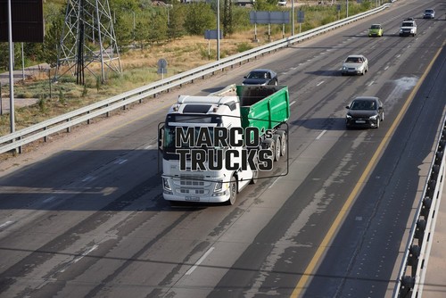 Truck photo volvo - fh, tipping