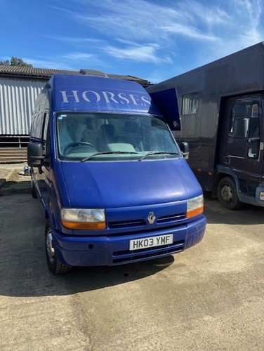 Renault master horsebox - 3.5t,