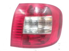 27550202 RIGHT TAILGATE LIGHT