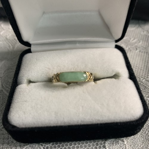 10kt yellow gold - 10kt,
