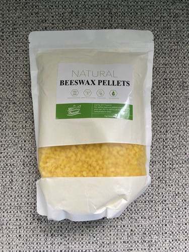 Beeswax pellets for - pellets, candle