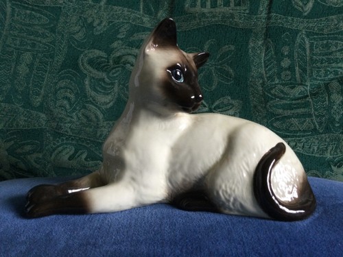 Royal doultan siamese - siamese, cat