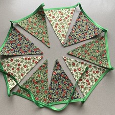  Poinsettia Christmas Fabric