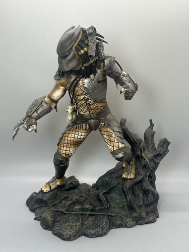 Predator gallery masked - gallery,