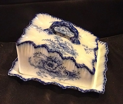 Antique carlton ware flow - ware,