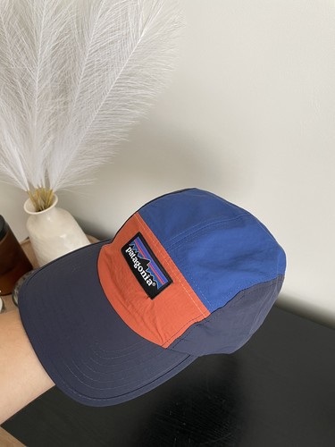 Bnwt patagonia panel cap - patagonia,