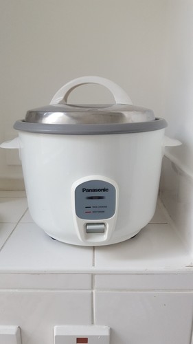Panasonic rice cooker e18 - rice,