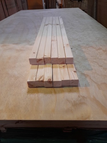 Pine 32mm planed square