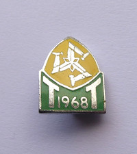 1968 ISLE OF MAN TT BADGE -