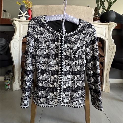 Chanel black white tweed - chanel,